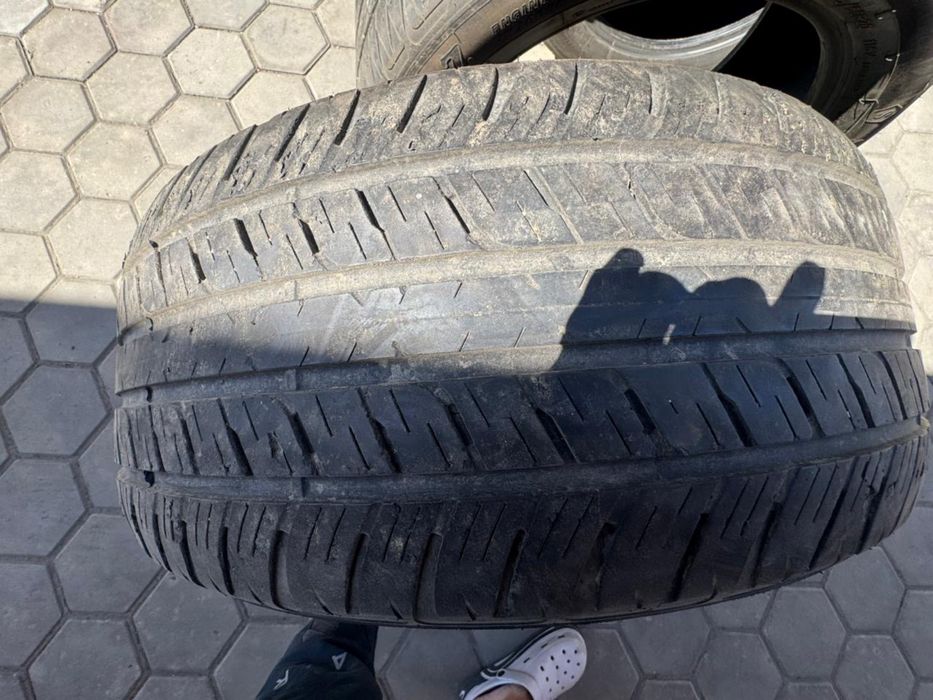 Два комплекта резины 285/50/20