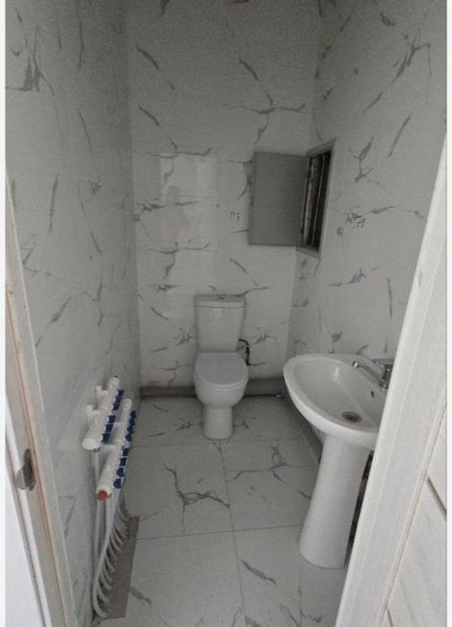 Сергили Янги Дархон 2 3/16/16 82м2 все рвзделный срочна гарит