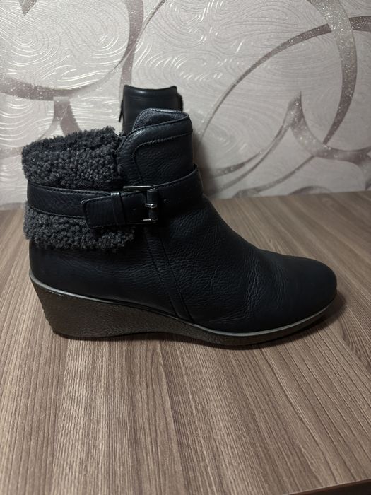 Обувь Ecco ботильоны в отличном состоянии