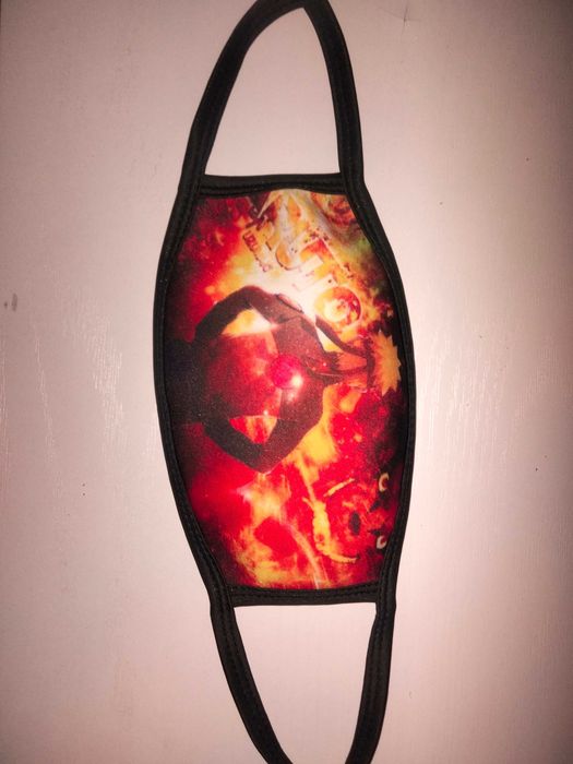 Обычная маска по аниме "Наруто".