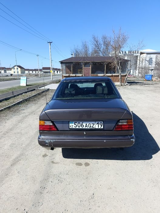 Продам Мерседес 124