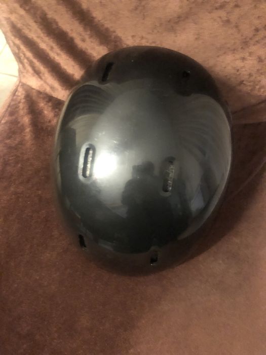 Нова Каска за зимни спортове