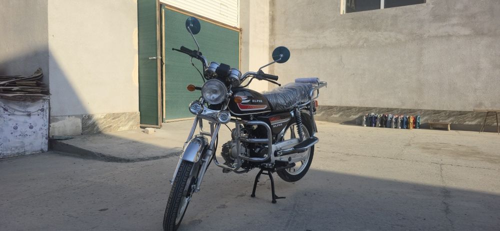 Yangi Moped sotiladi