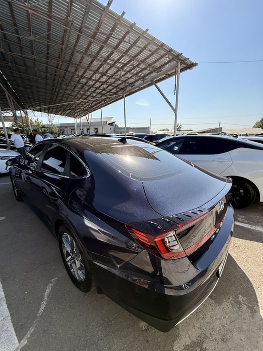Hyunday sonata 2022 yil tozza 4 poz 100 ming yurgan propan gaz