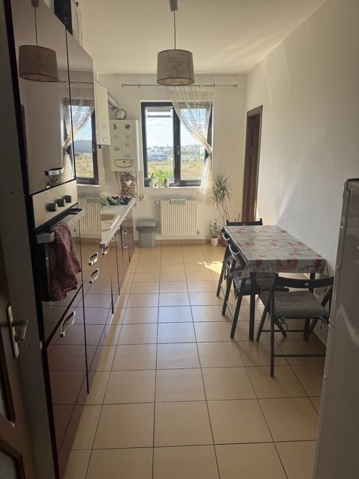 Apartament 3 camere 70 m2/mobilat/parcare Leroy Bragadiru