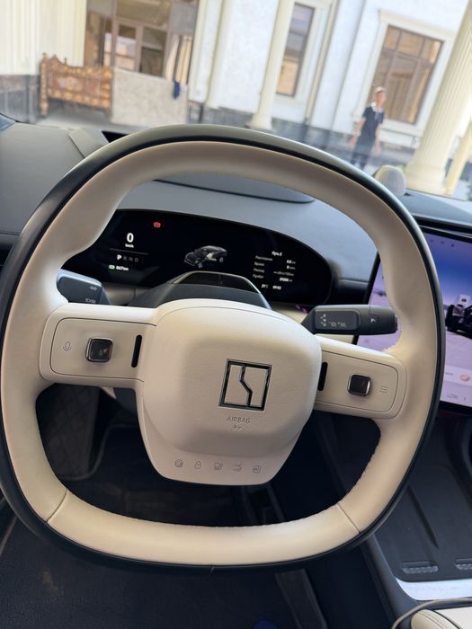 Zeekr 007 Full. 1 tali mator 800 km zapas xod. 100kw