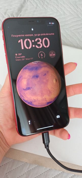 Iphone XR 64GB  Червен