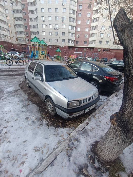 Продам гольф 3  1994г