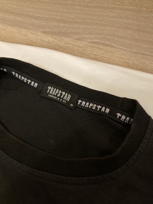 Тениски: Dolce & Gabbana, Trapstar