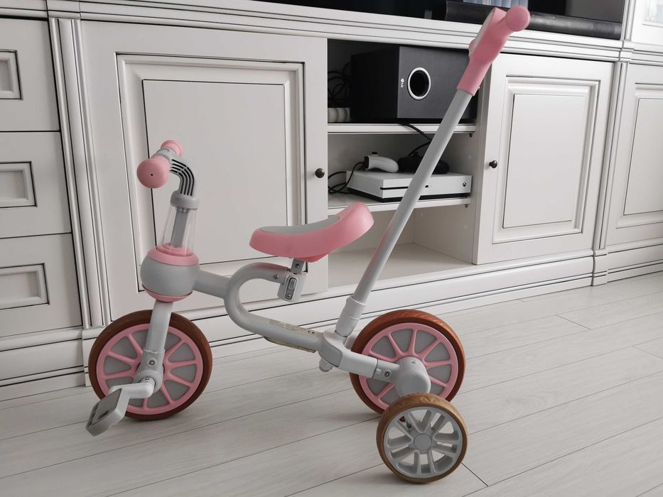 Bicicletă / Tricicletă evolutivă copii 4 în 1 (roz/gri)