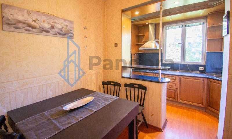 Дава се под наем Тристаен апартамент в София, Лозенец - 130 кв.м за 550 € - Снимка #6