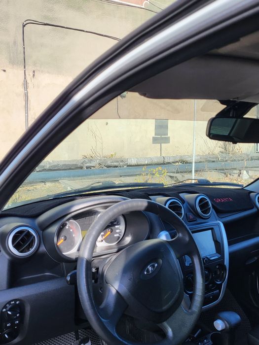 Продам Гранта АКПП