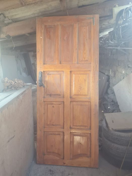 Есік терезелер сатылады