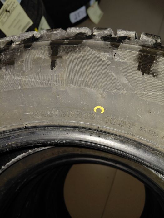 Резина б/у компасал 245/60/18