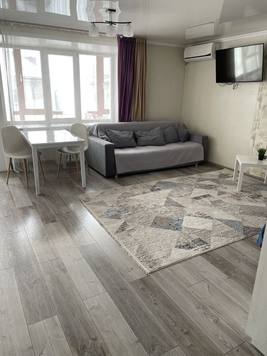 Центр,сдам 1.5 люкс