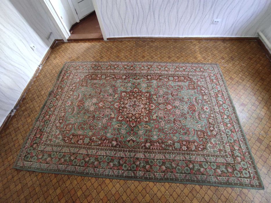 Ковер, палас продам