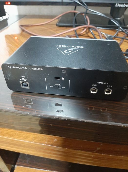 Аппаратура музык.