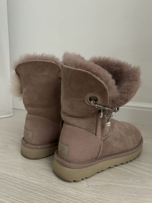 UGG cizme inalte