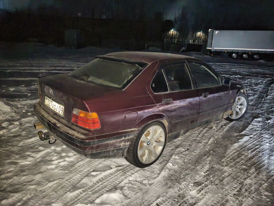 Легкосплавные диски в хорошем состояние