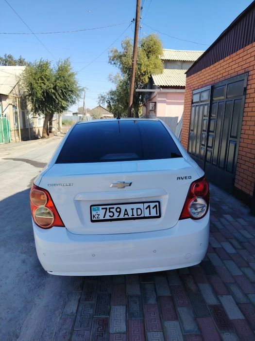 Продам  машину Chevrolet Aveo