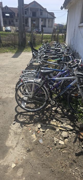 Bicicleta de vânzare