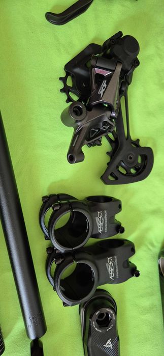 Чисто нови Fox, RockShox Sram, Race Face, SDG, RENTHAL, Magura