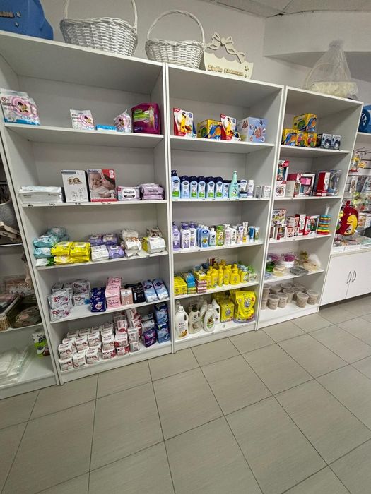 Стиллажи для одежды