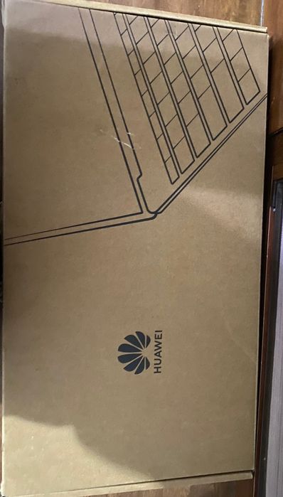 Noutbuk, komputer sotiladi huawei