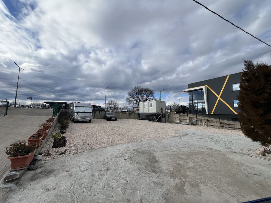 Дава се под наем Гараж / Паркомясто в Хасково, Промишлена зона - Изток - 1000 кв.м за 280.5 € - Снимка #2