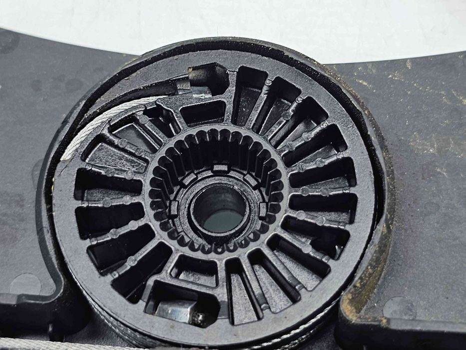 Macara electrica geam dreapta spate Volkswagen Passat B8 (3G2) [Fabr 2