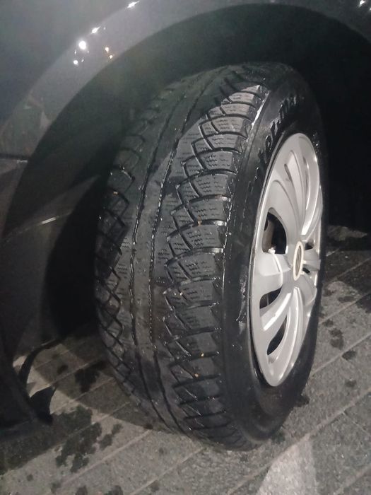 Vând golf 5  înmatriculat