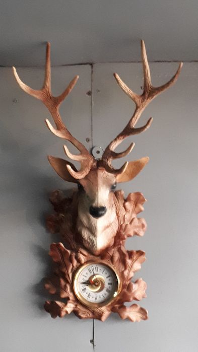 Продам часы эксклюзивные.