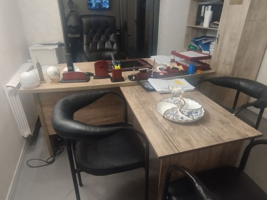 директорский стол