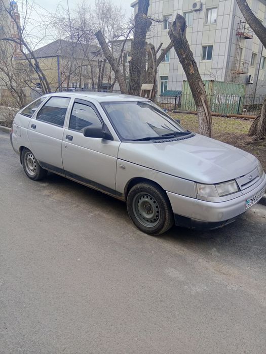 Продам ВАЗ 2112 хечбек