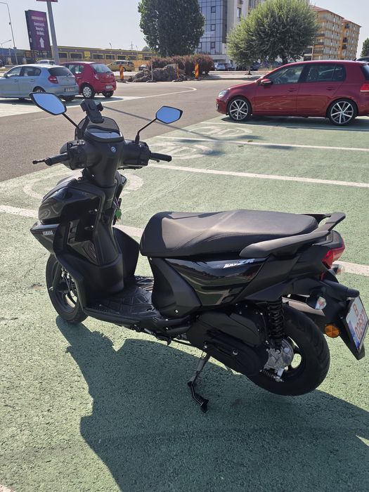 Închiriez Yamaha RAYZR 125 2026