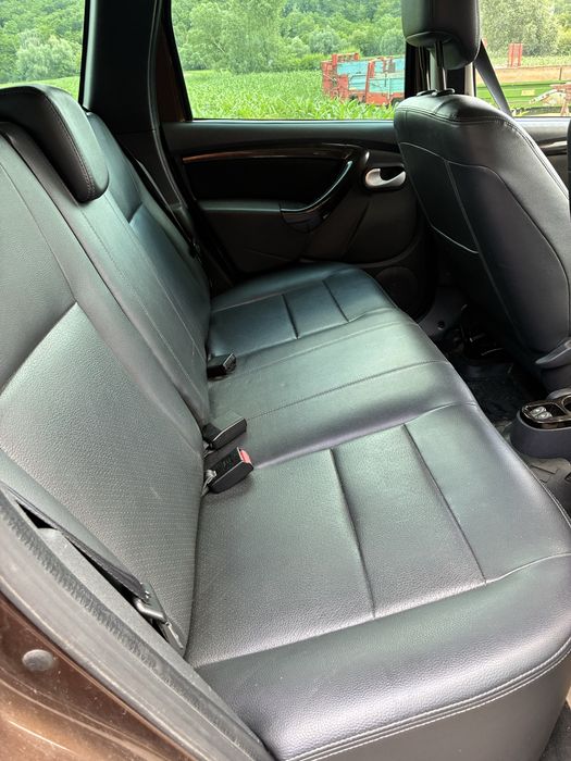 Dacia duster 2011