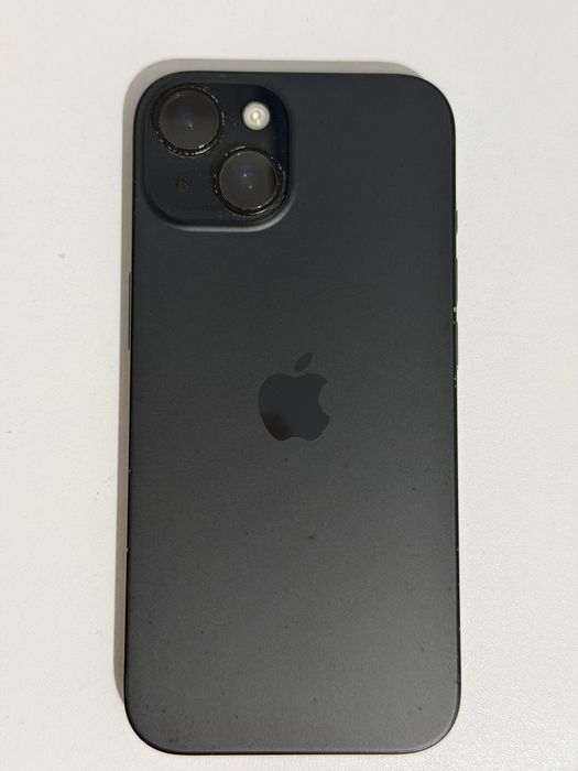Vand iphone 15 128 GB