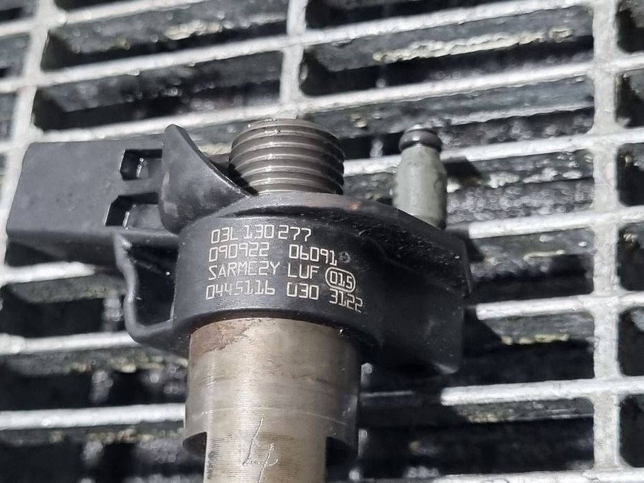 Injector Volkswagen Tiguan 5N 2.0 TDI 2008 - 2011 140CP CBAB Euro5 (1174) Diesel ...