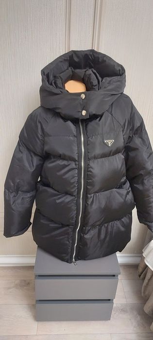 Продам зима/осень Куртки