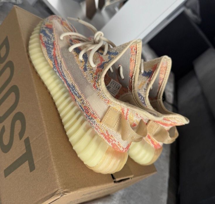 Yeezy 350 Max Oat (Livrare cu verificare)