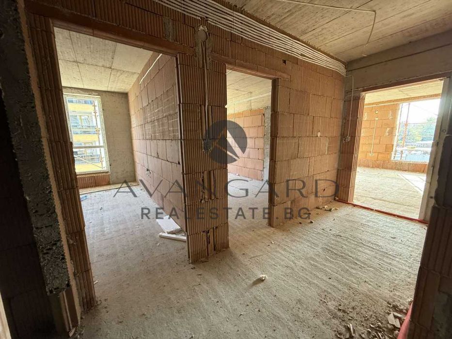 Продава се Тристаен апартамент в Пловдив, Център - 95 кв.м за 789 €/кв.м - Снимка #4