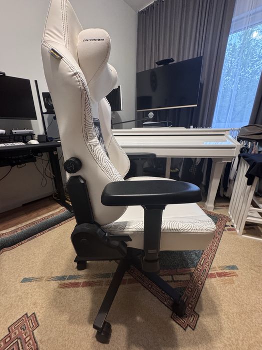 Кресло DX RACER Craft Series Thinker