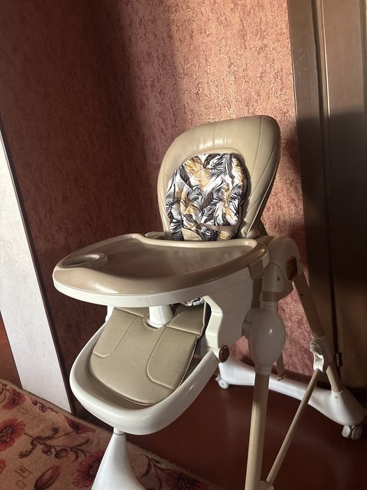 Детский стул для кормления