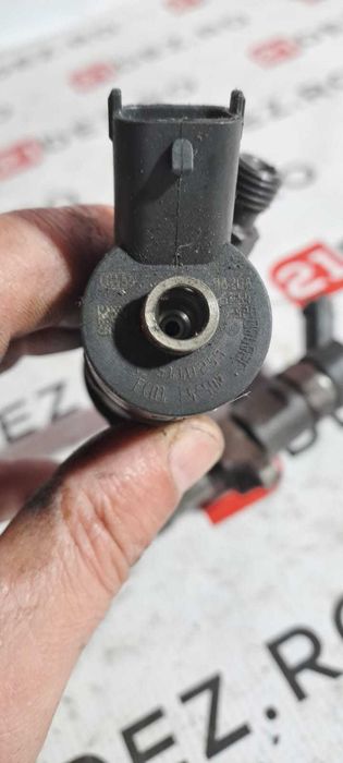 Injectoare / Injector 1.6 HDI Ford Peugeot cod: 0445110259