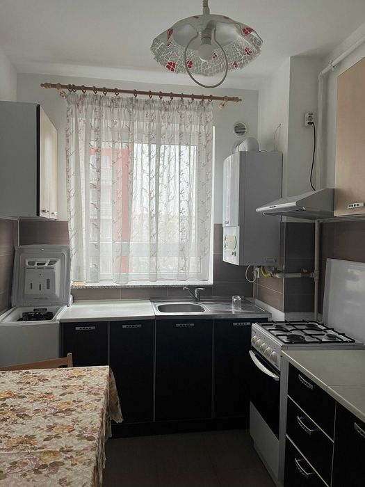 Apartament 2 camere decomandat, Avantgarden