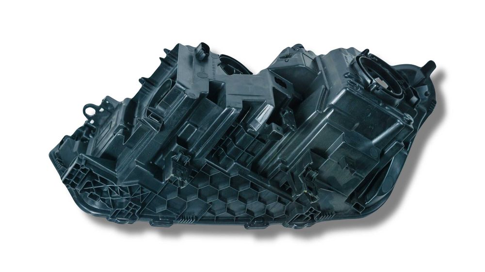 Корпус фары RH G05 18-