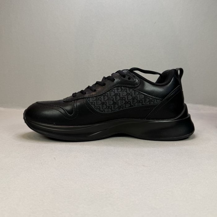 Dior B25 "Triple Black"! НОВИ!