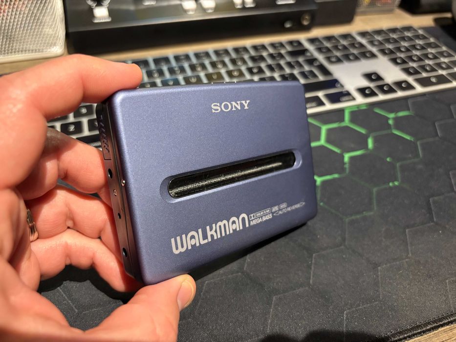 Sony Walkman WM-FX877, stare impecabila, servisat complet, accesorii