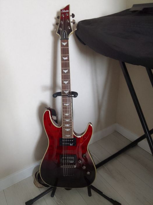 Продам срочно лупер гитару комби усилитель