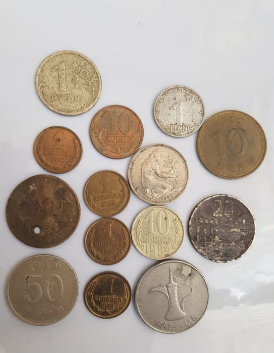 Значки, монеты,знаки отличия